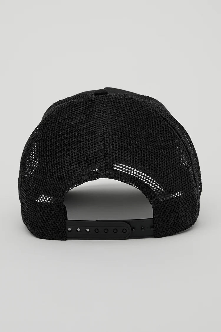 Alo Yoga - District Trucker Hat