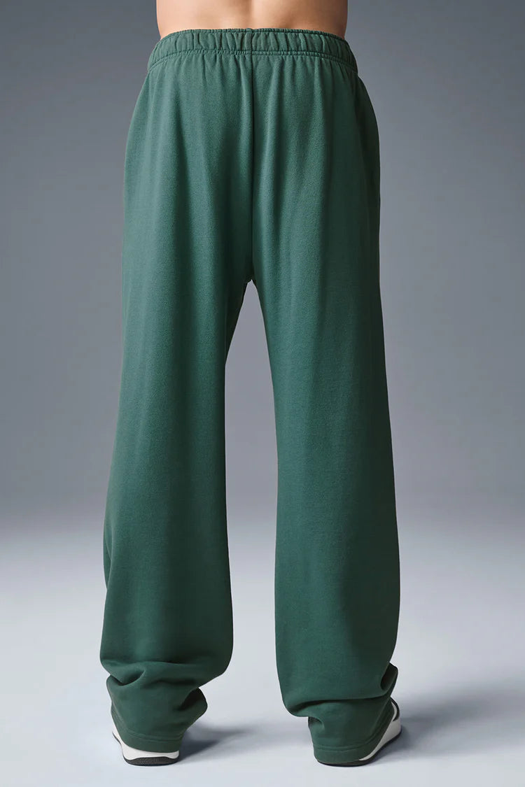 Alo Yoga - Accolade Straight Leg Sweatpant