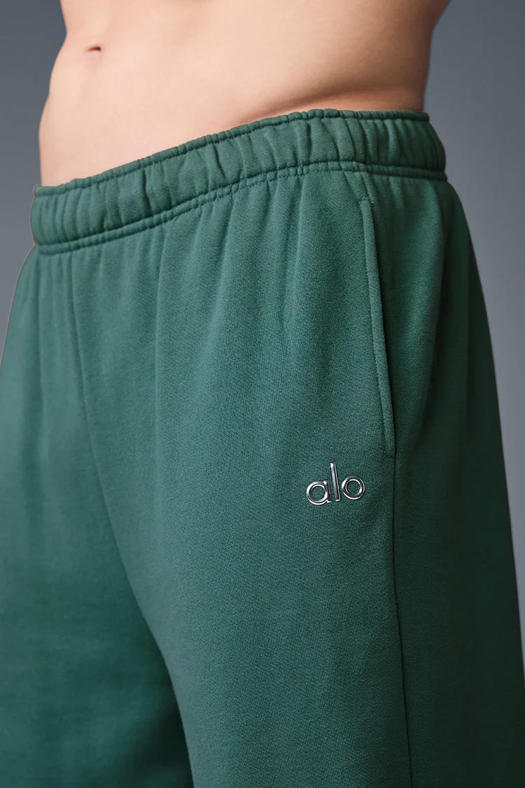 Alo Yoga - Accolade Straight Leg Sweatpant