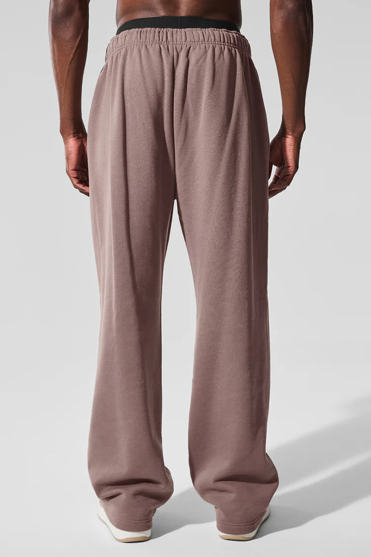 Alo Yoga - Accolade Straight Leg Sweatpant