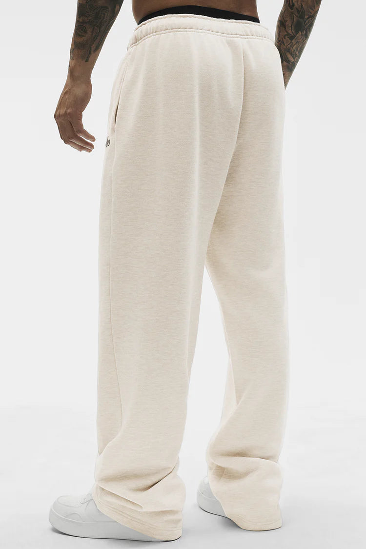 Alo Yoga - Accolade Straight Leg Sweatpant