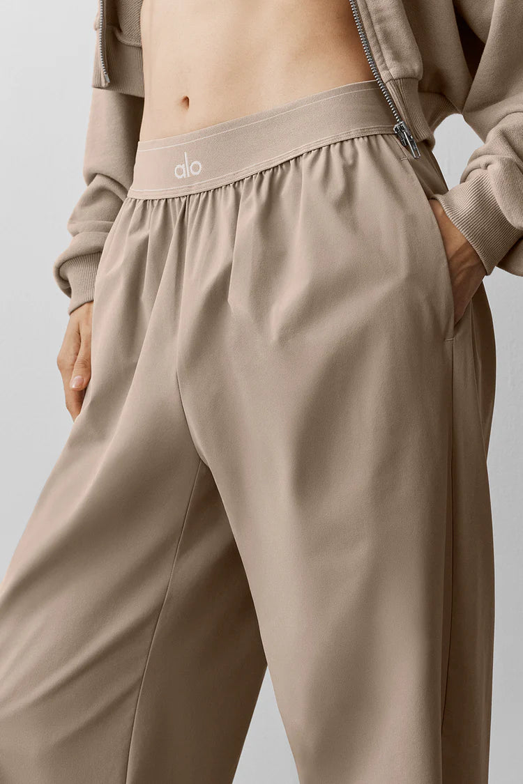 Alo Yoga - Suit Up Trouser (Regular)