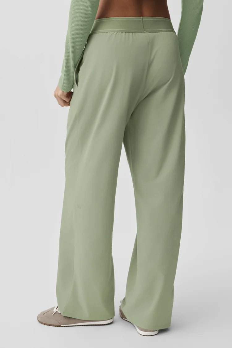 Alo Yoga - Suit Up Trouser (Regular)