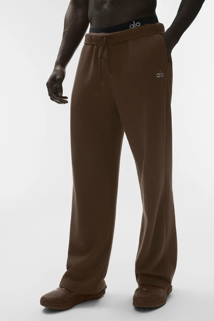 Alo Yoga - Accolade Straight Leg Sweatpant