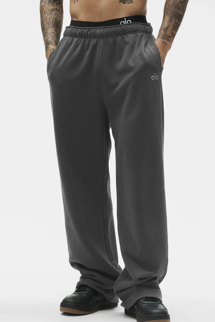 Alo Yoga - Accolade Straight Leg Sweatpant