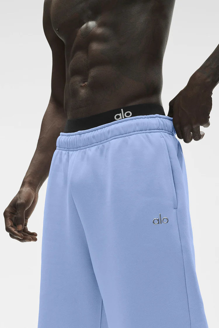 Alo Yoga - Accolade Straight Leg Sweatpant