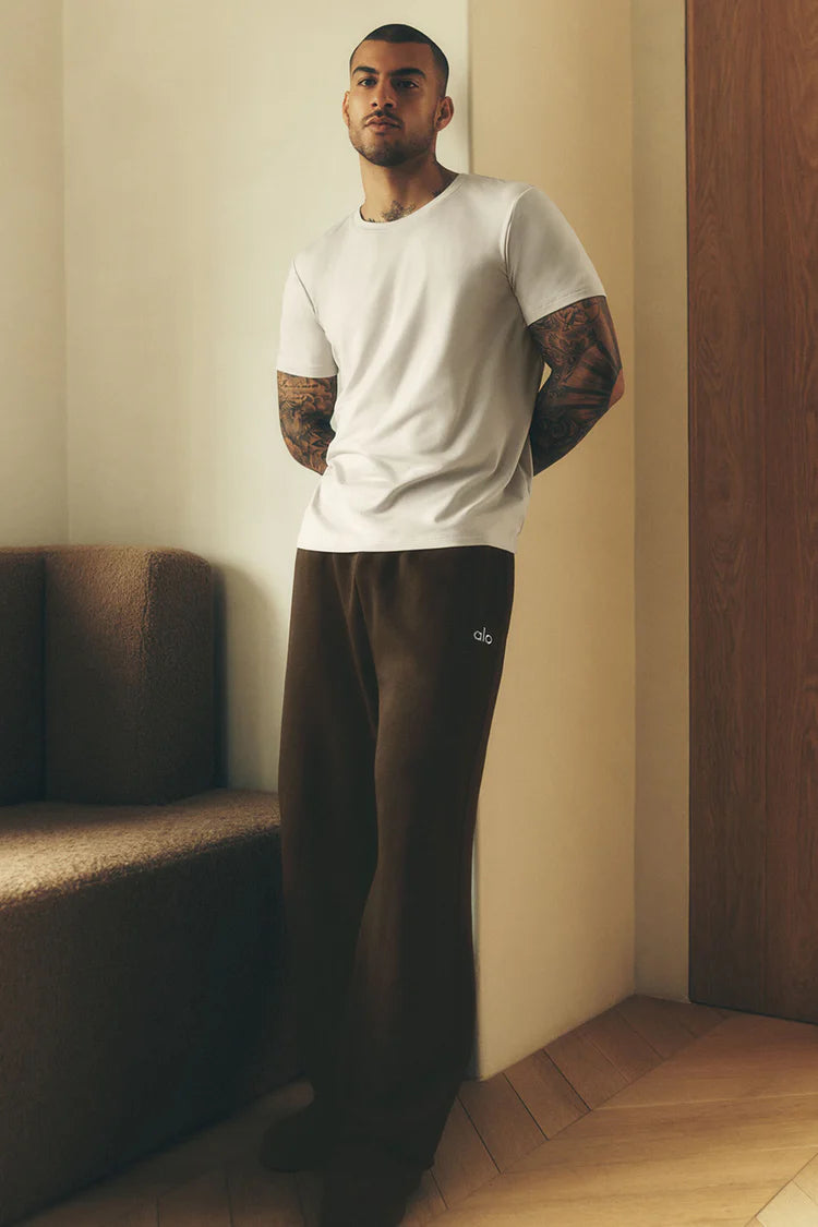 Alo Yoga - Accolade Straight Leg Sweatpant