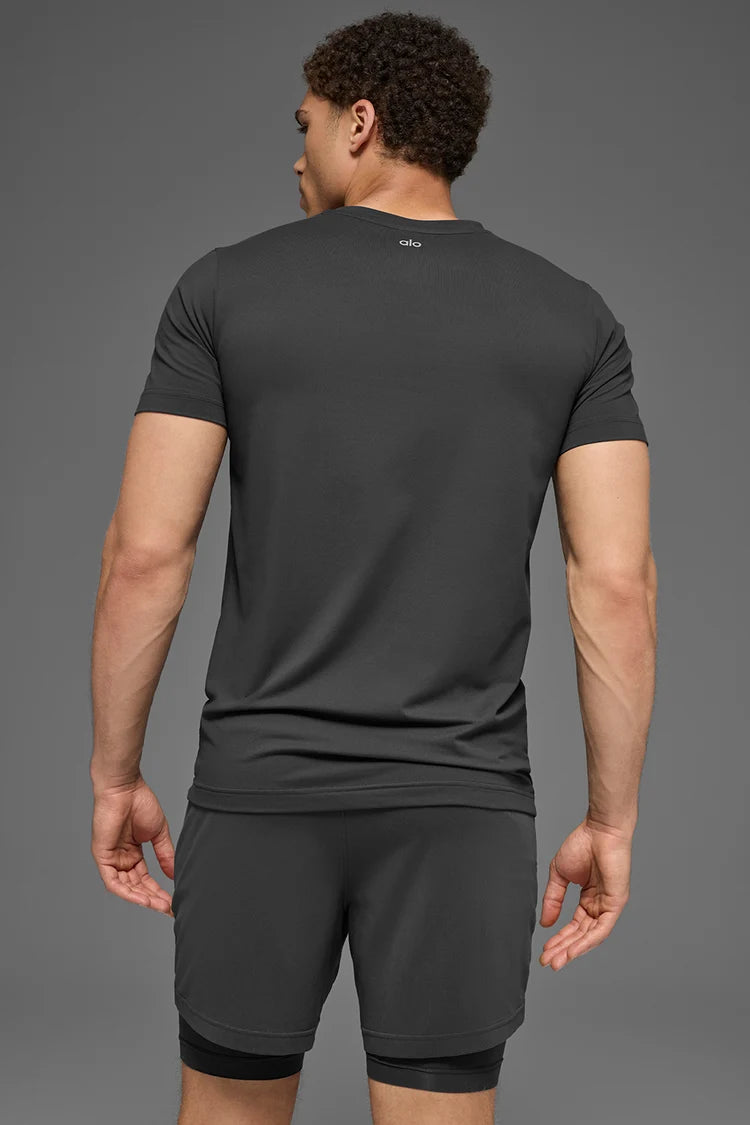 Alo Yoga - Conquer Reform Crewneck Short Sleeve
