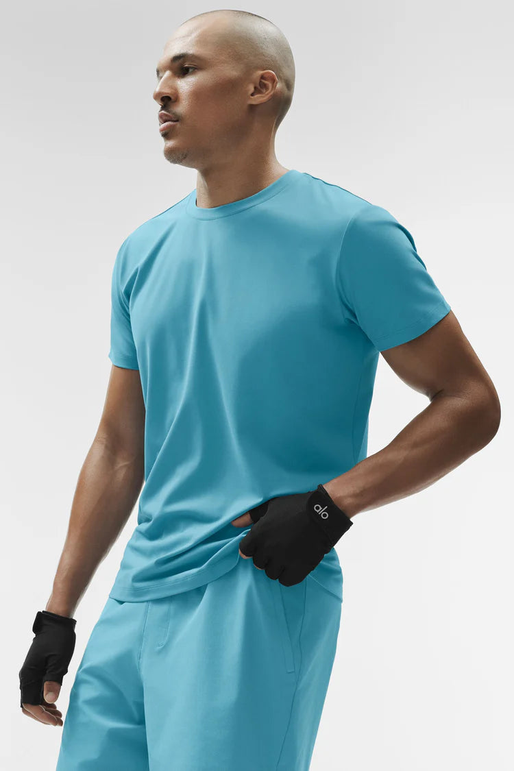 Alo Yoga - Conquer Reform Crewneck Short Sleeve