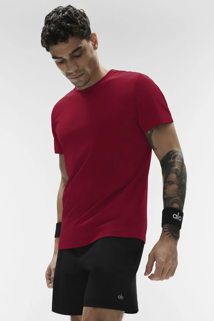 Alo Yoga - Conquer Reform Crewneck Short Sleeve