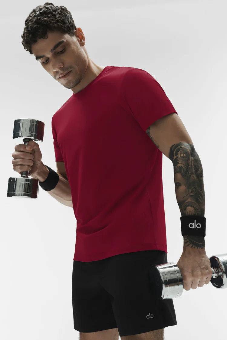 Alo Yoga - Conquer Reform Crewneck Short Sleeve