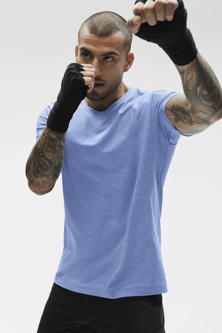 Alo Yoga - Conquer Reform Crewneck Short Sleeve