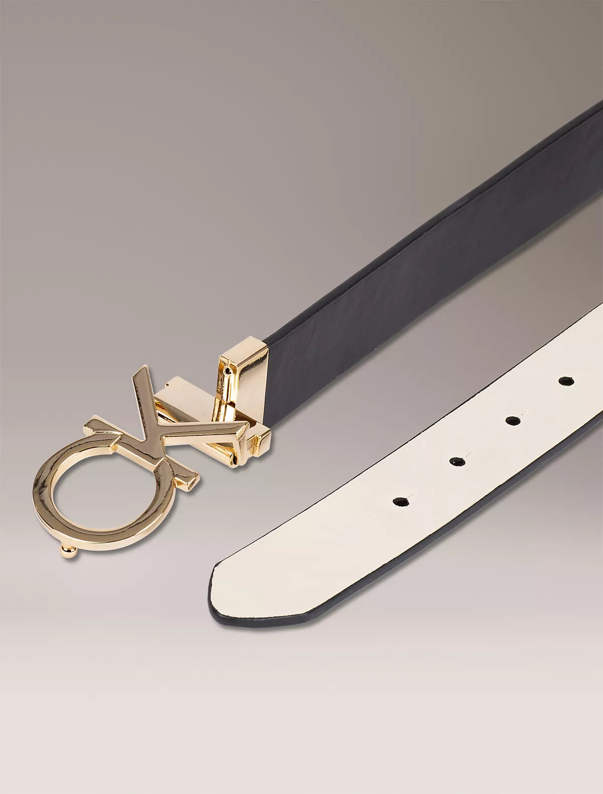 Calvin Klein - Monogram Logo Plaque Reversible Belt