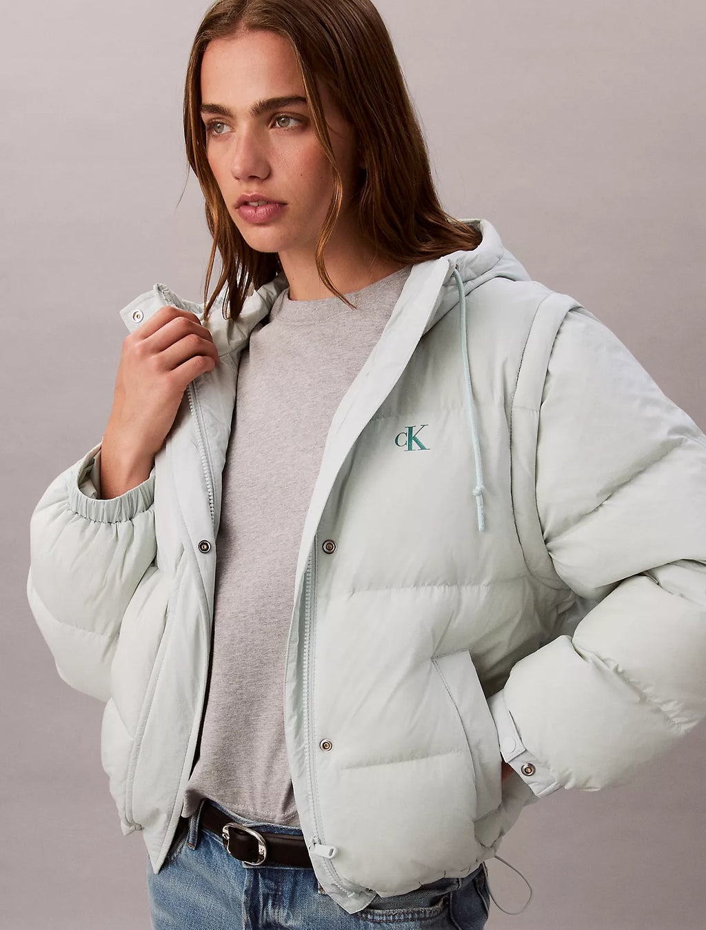 Calvin Klein - Crinkle Nylon Detachable Sleeve Puffer Jacket