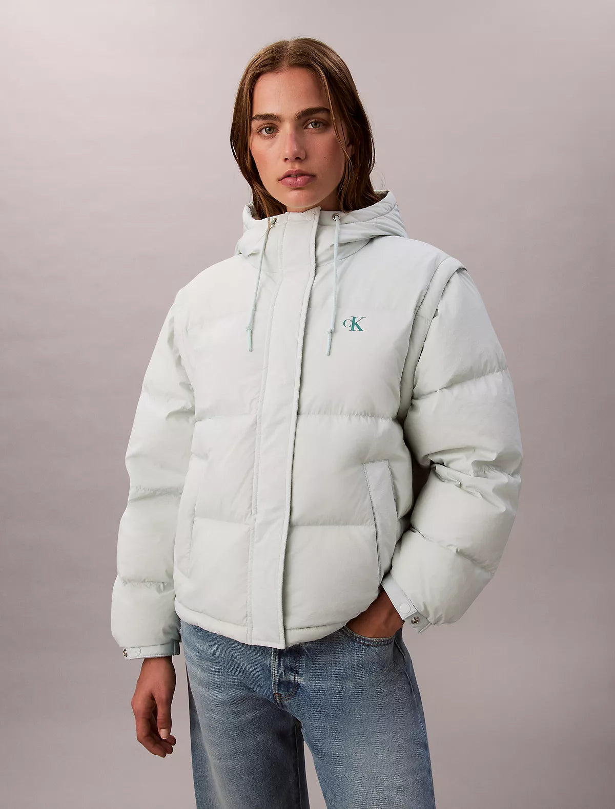 Calvin Klein - Crinkle Nylon Detachable Sleeve Puffer Jacket