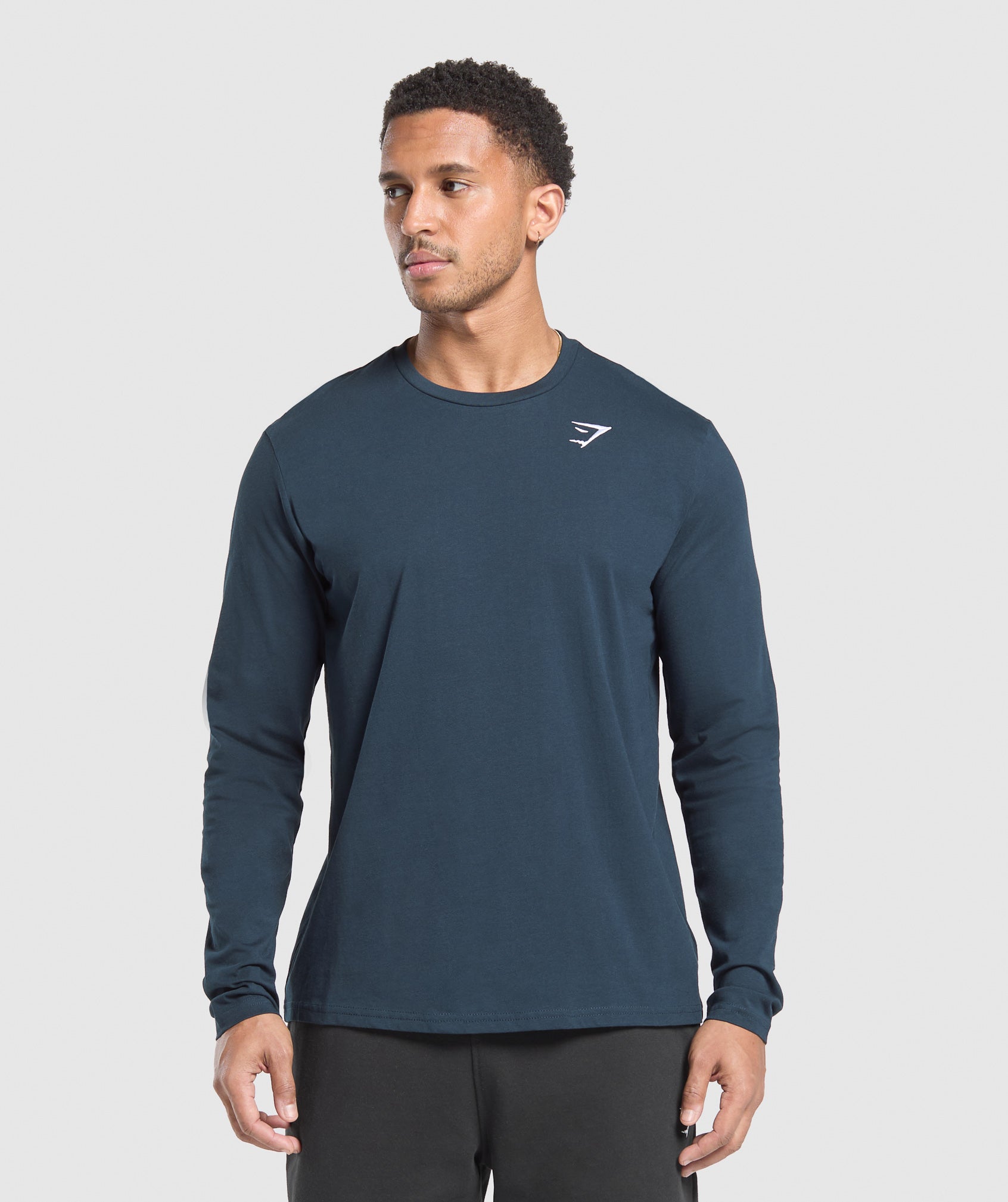 GYMSHARK - Crest Long Sleeve T-Shirt