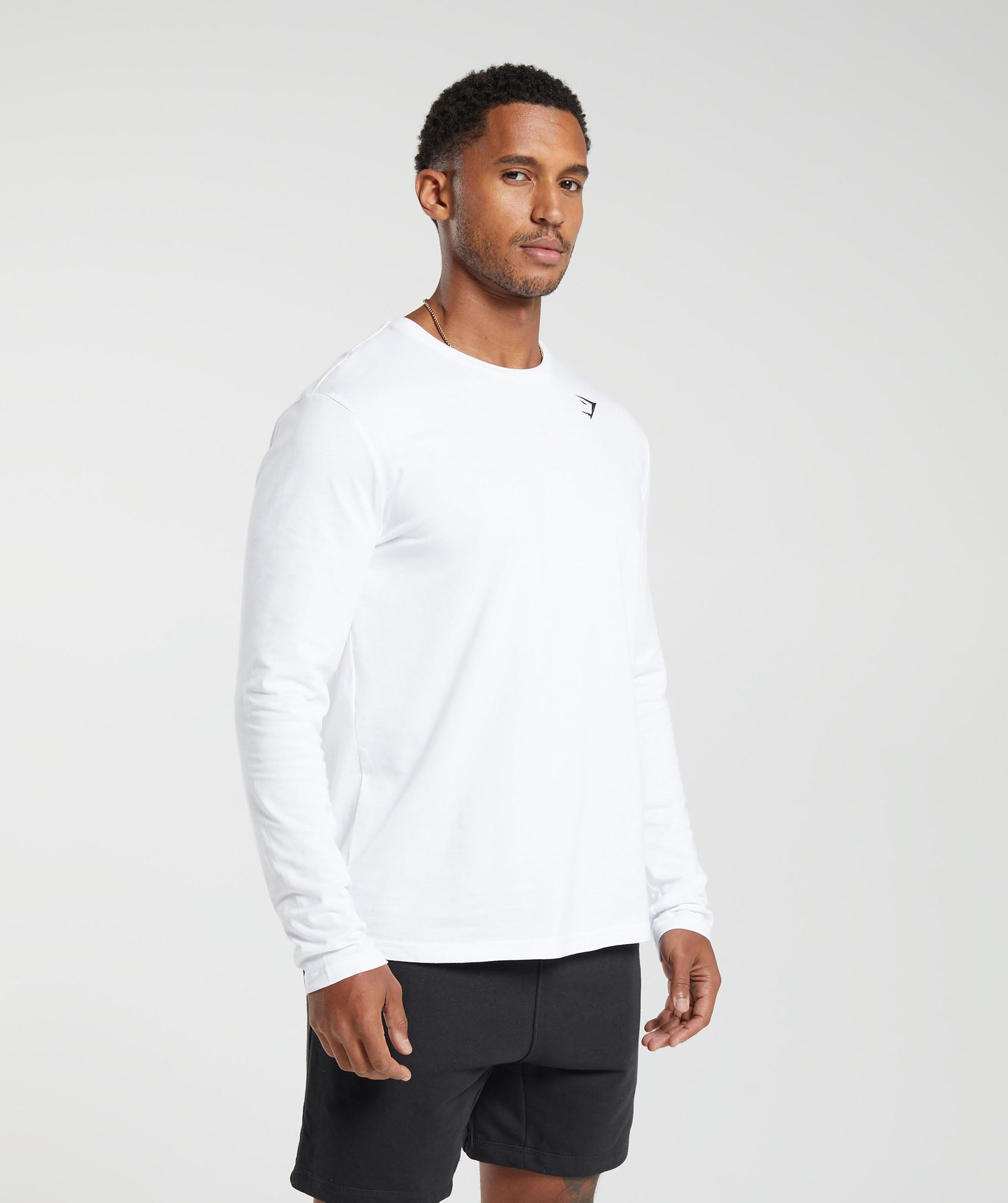 GYMSHARK - Crest Long Sleeve T-Shirt