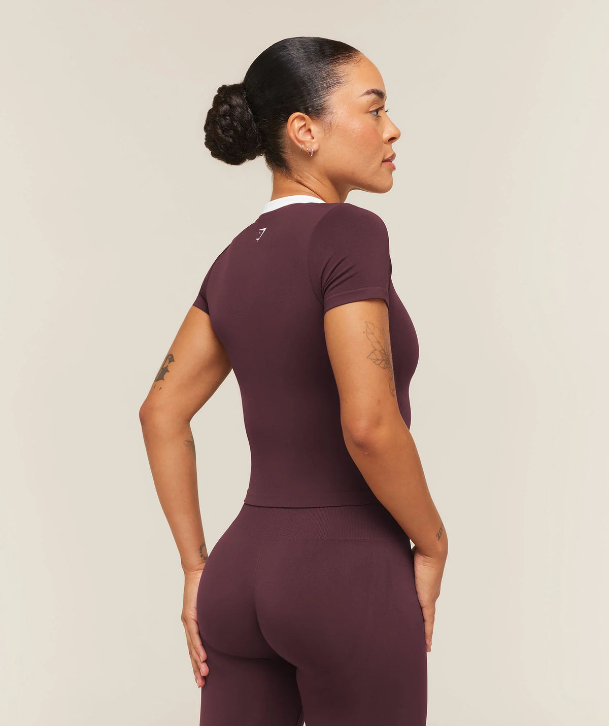 GYMSHARK - Everyday Seamless Contrast T-Shirt