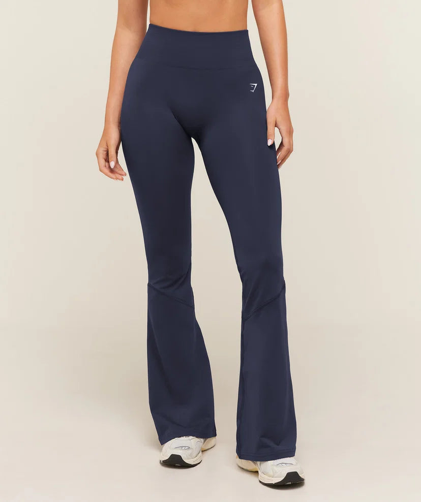 GYMSHARK - Everyday Seamless Flared Leggings Regular