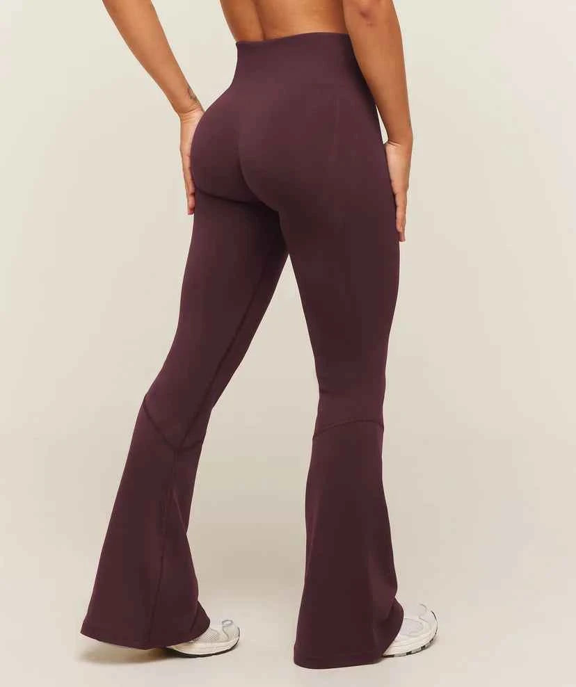 GYMSHARK - Everyday Seamless Flared Leggings Regular