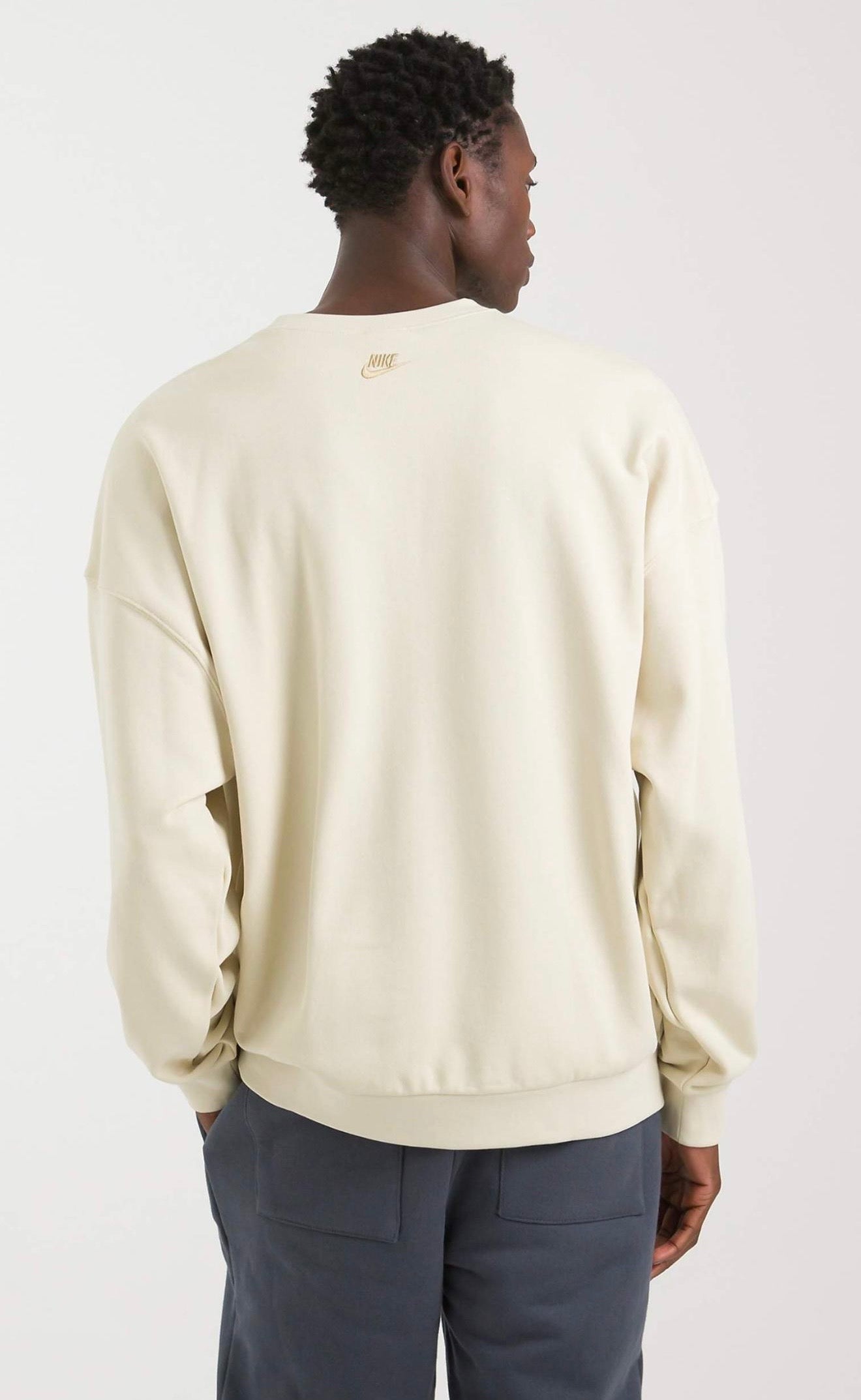 Nike - Essential Crewneck Sweatshirt IMMEDIATE