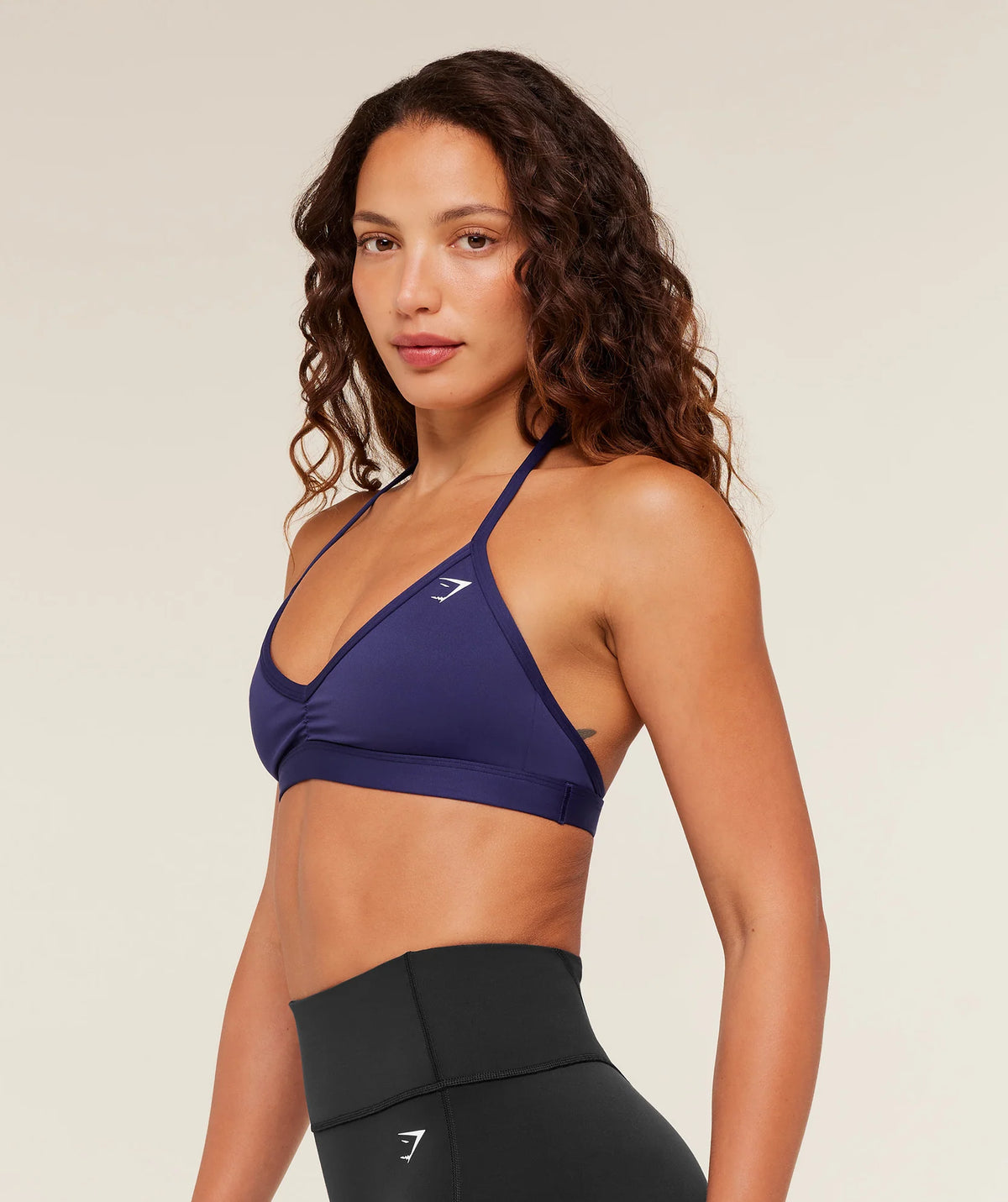 GYMSHARK - Minimal Halterneck Sports Bra