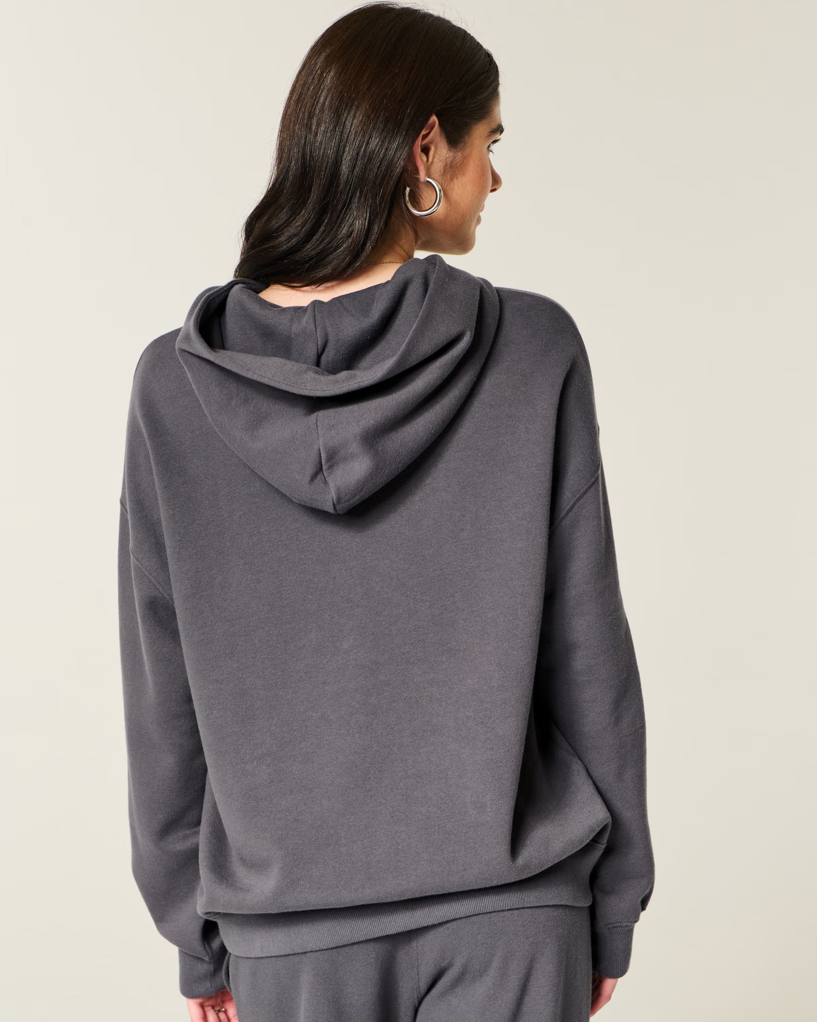 Hollister - Oversized Sparkle Logo Graphic Hoodie