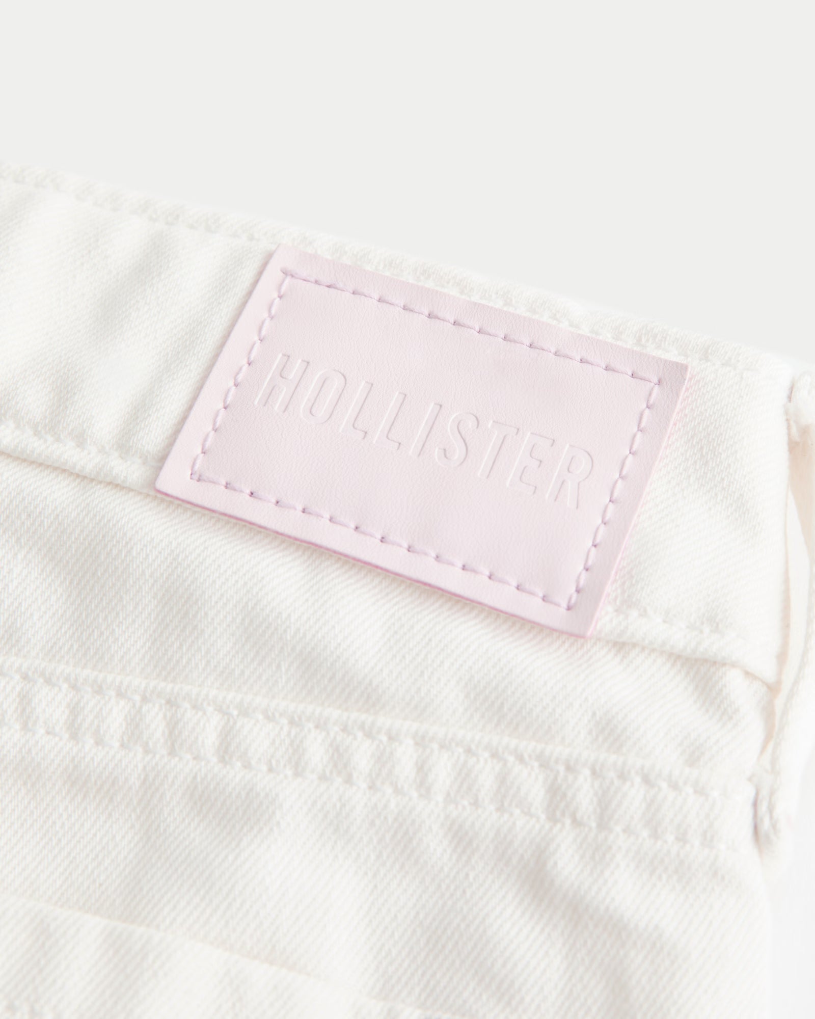 Hollister - Low-Rise Baggy Jeans