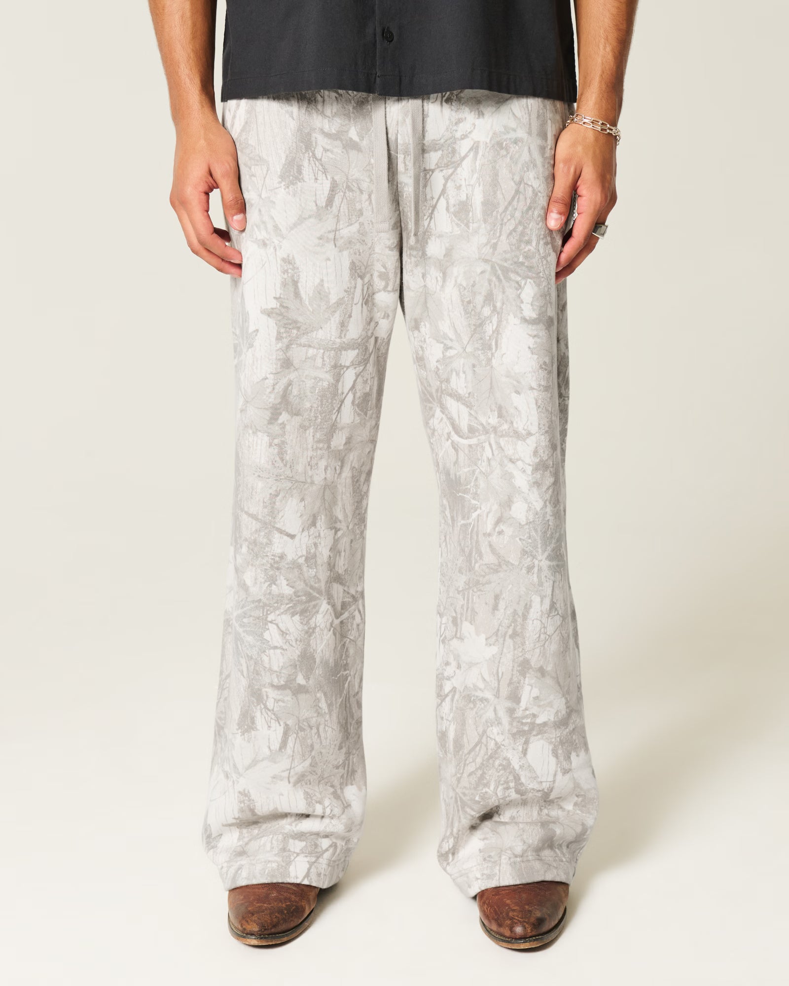 Hollister - Bootcut Sweatpants