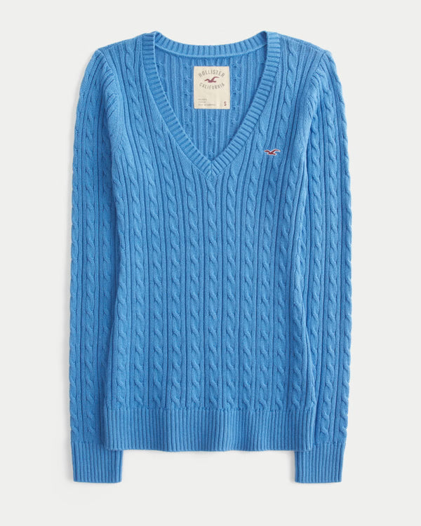 Hollister - Ivy Cable-Knit V-Neck Sweater