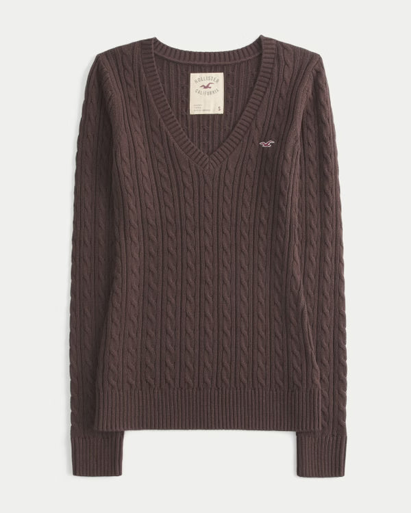 Hollister - Ivy Cable-Knit V-Neck Sweater