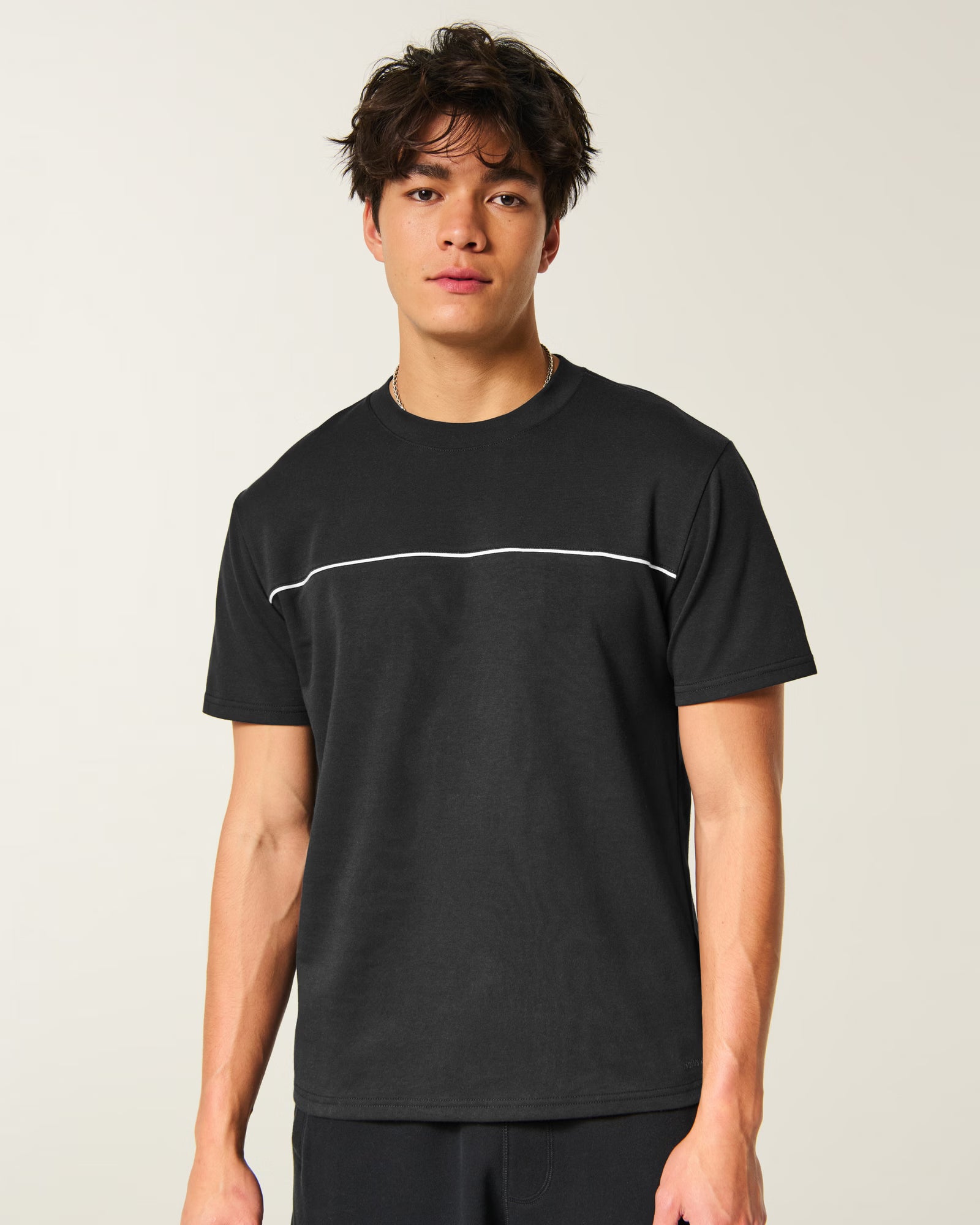 Hollister - Relaxed Everyday Tee