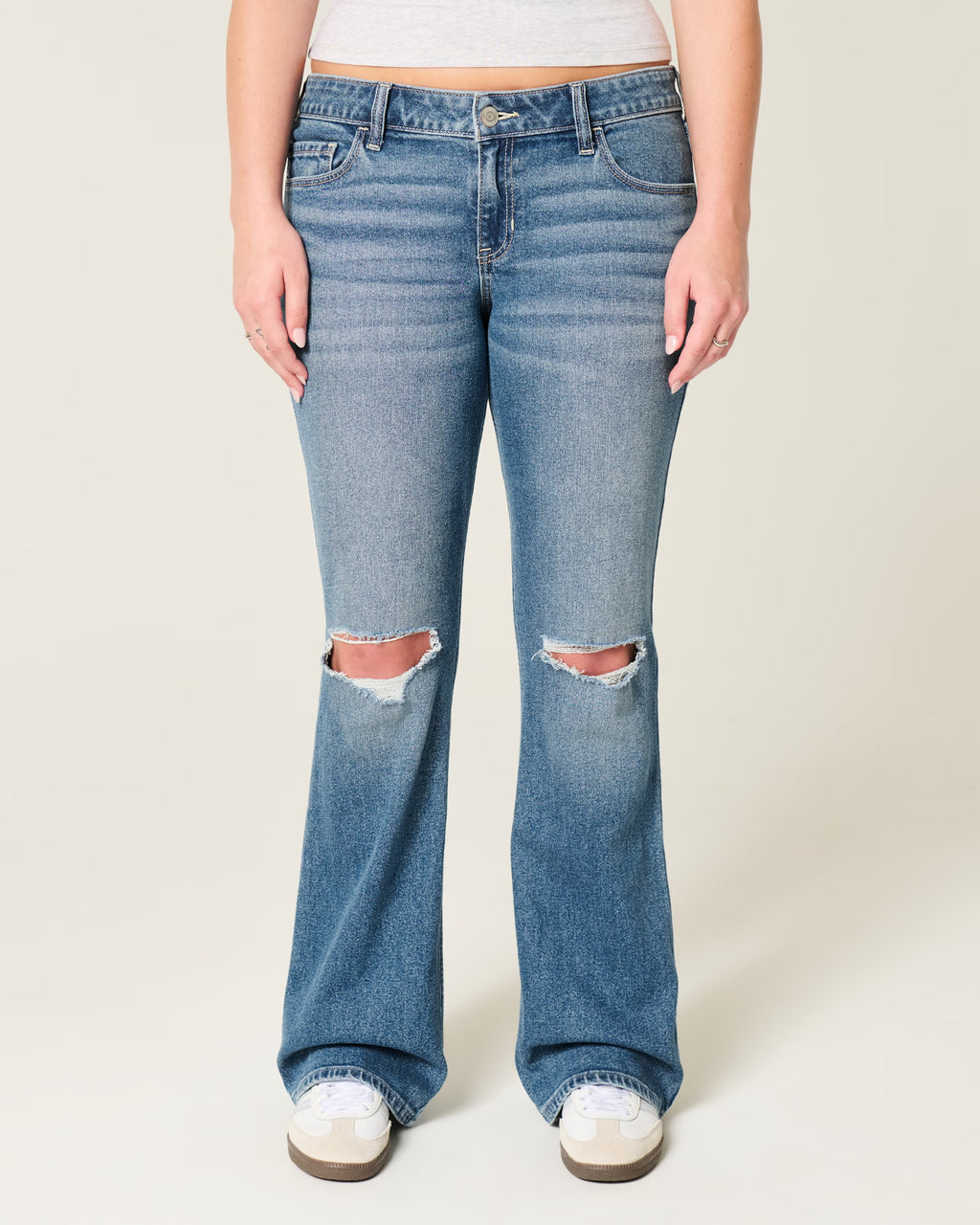 Hollister - Low-Rise Bootcut Jeans