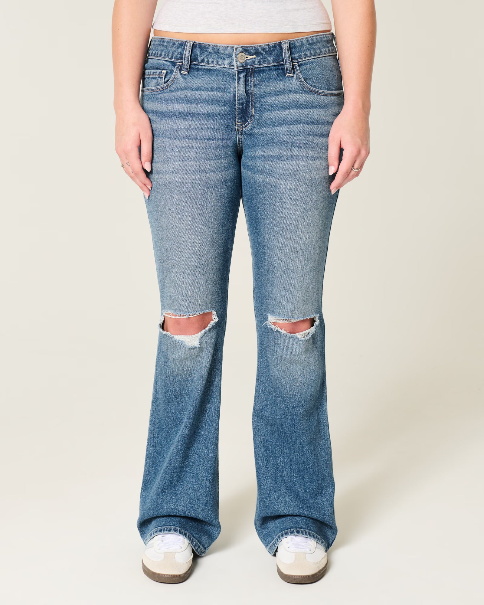 Hollister - Low-Rise Bootcut Jeans