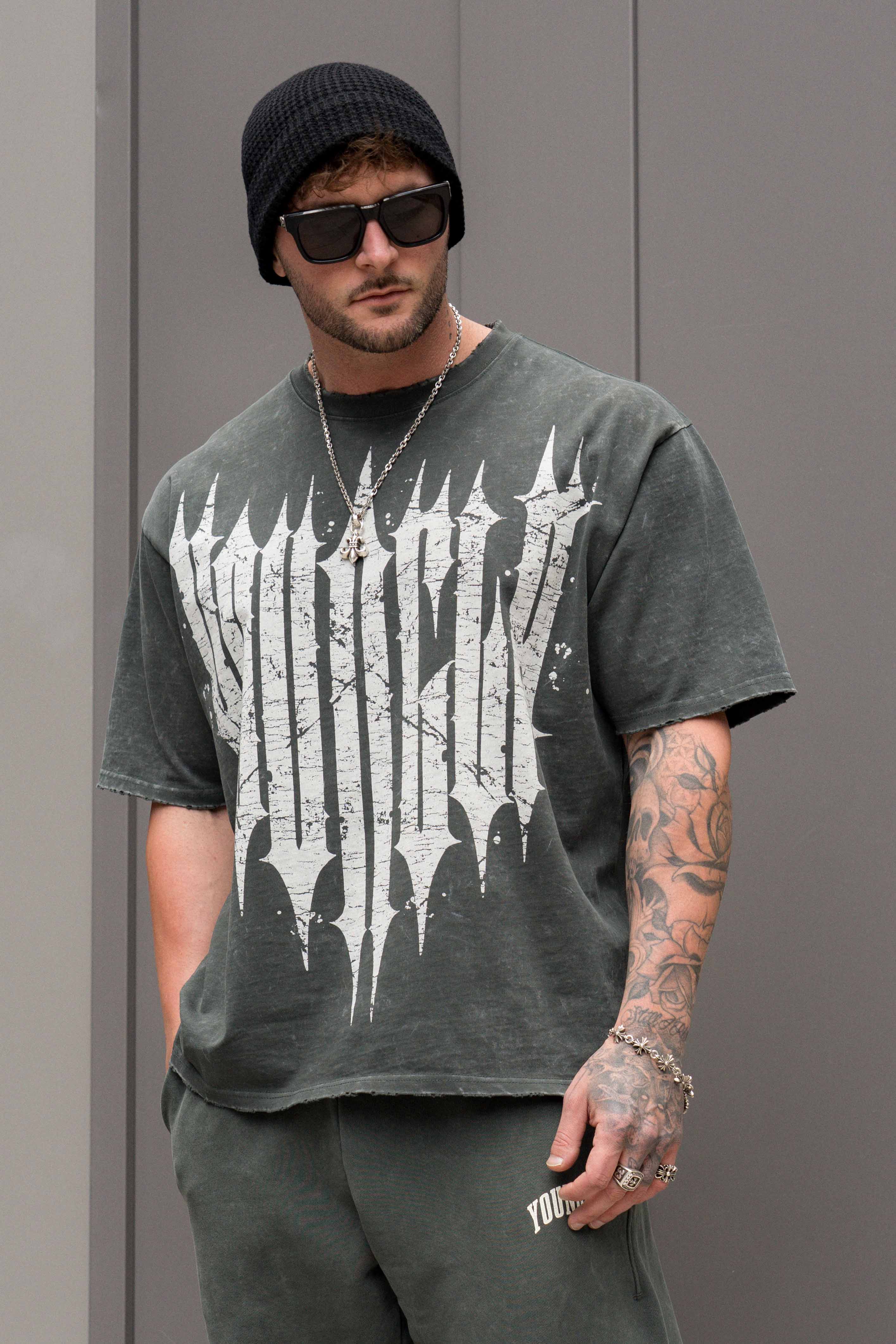 YOUNGLA - 4156 - Revenge Tees