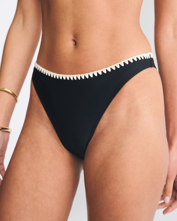 Abercrombie & Fitch - Mid Rise High-Leg Moderate Bottom
