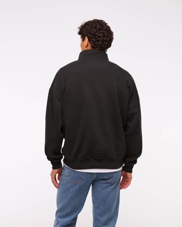 Abercrombie & Fitch -  Essential Half-Zip Sweatshirt