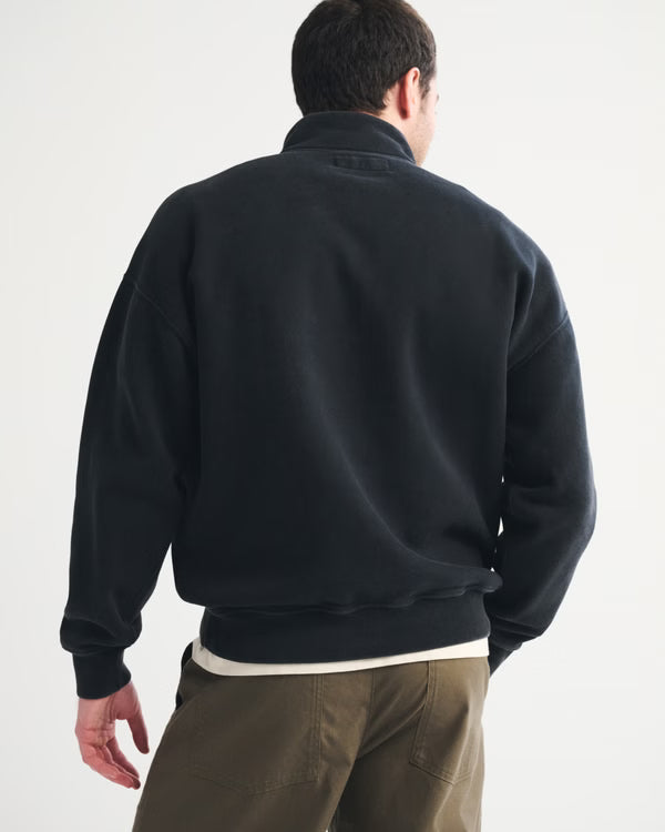 Abercrombie & Fitch -  Essential Half-Zip Sweatshirt