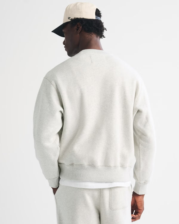 Abercrombie & Fitch - Heritage Heavyweight Logo Crew Sweatshirt