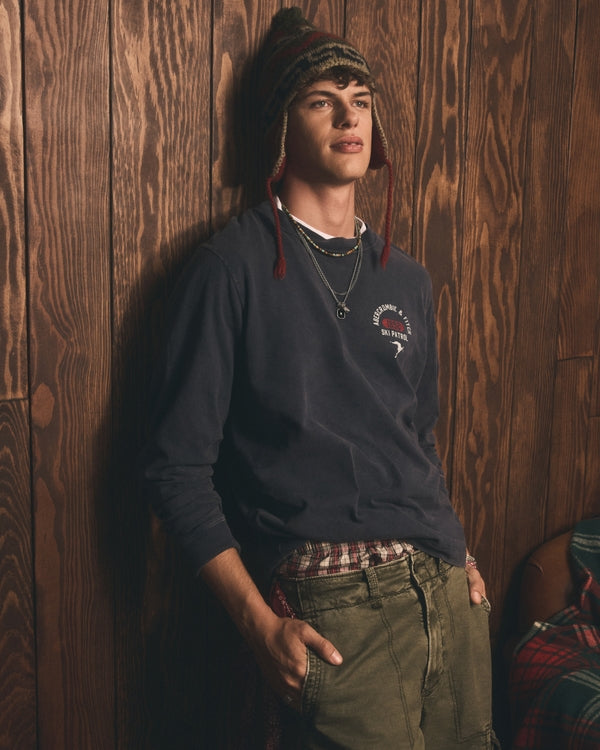 Abercrombie & Fitch - Long-Sleeve Graphic Logo Tee
