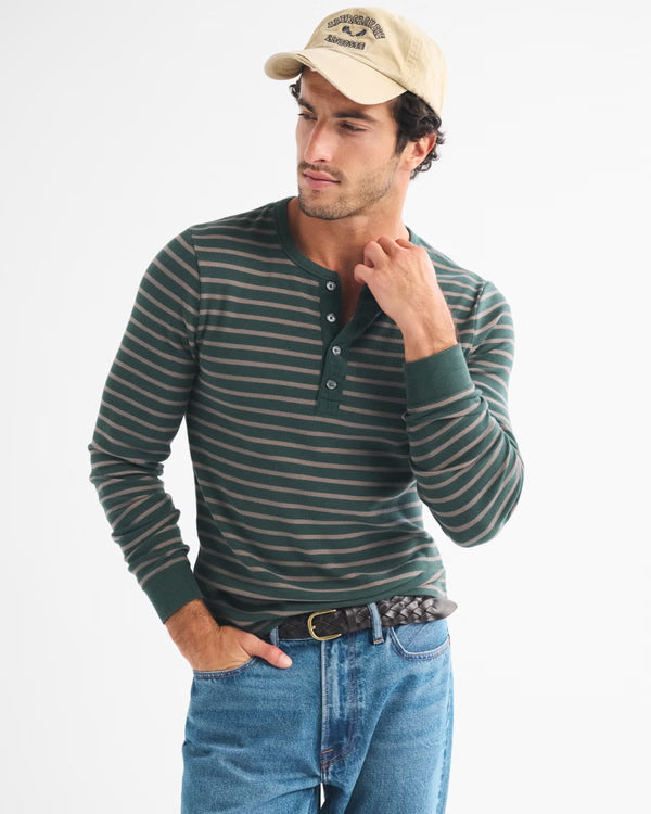Abercrombie & Fitch - Essential Slim Ribbed Henley