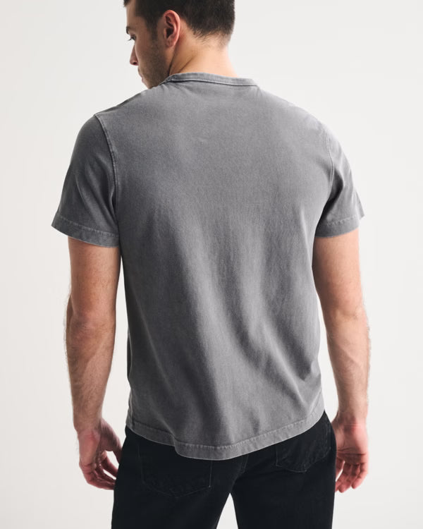 Abercrombie & Fitch - Classic Essential Tee