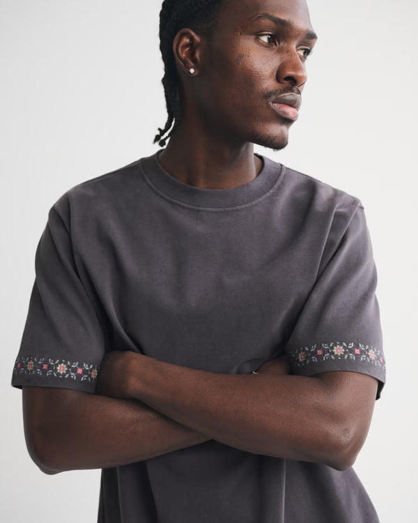 Abercrombie & Fitch - Premium Heavyweight 2.0 Tee