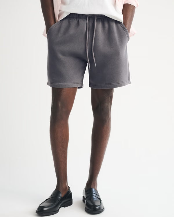 Abercrombie & Fitch - Essential Short