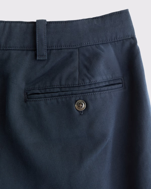 Abercrombie & Fitch - Relaxed Pleated Chino