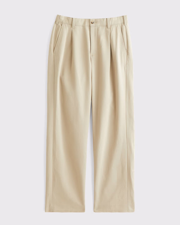 Abercrombie & Fitch - Relaxed Pleated Chino