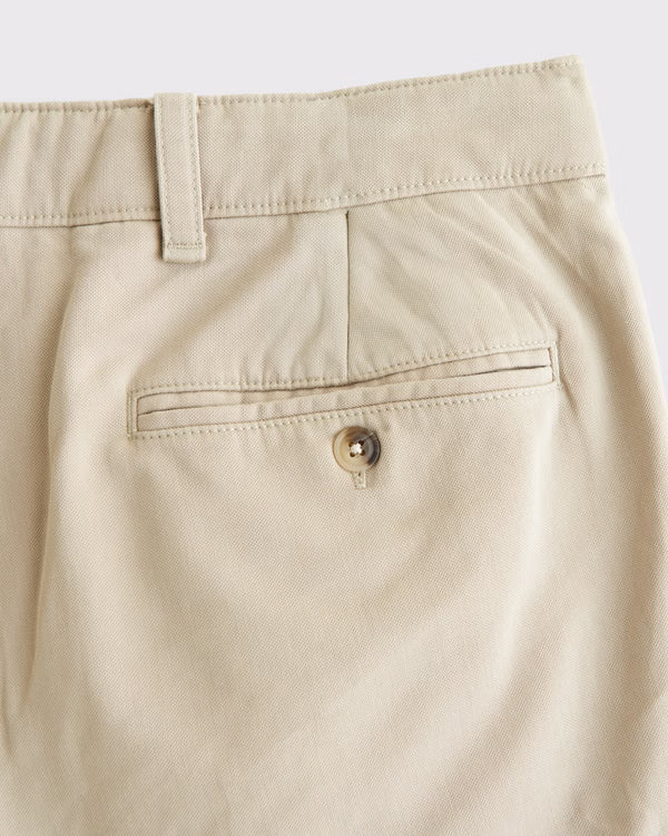Abercrombie & Fitch - Relaxed Pleated Chino