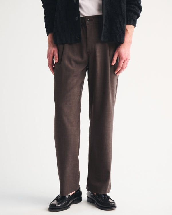 Abercrombie & Fitch - Relaxed Straight Pleated Hybrid Waist Trouser
