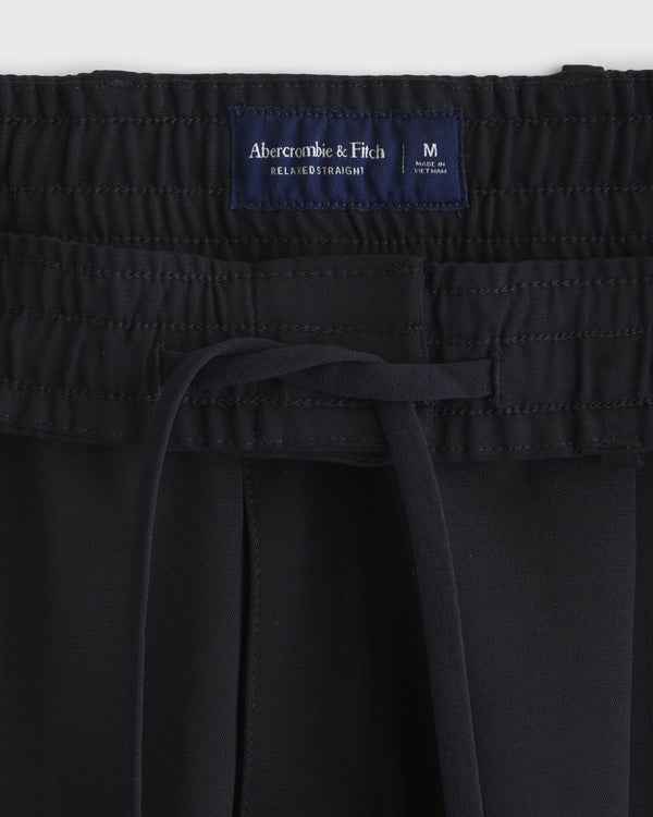 Abercrombie & Fitch - Relaxed Straight Pleated Hybrid Waist Trouser IMMEDIATE