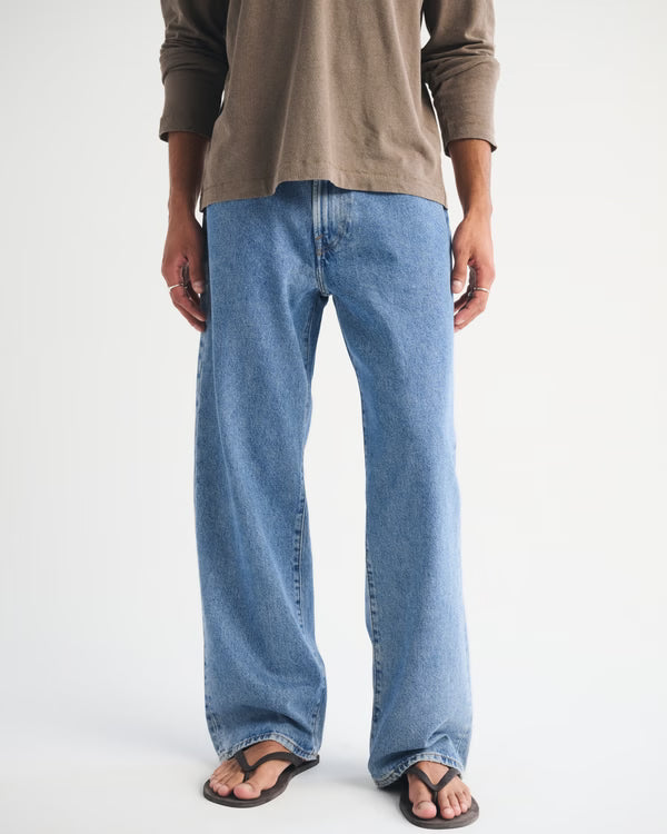 Abercrombie & Fitch - Baggy Jeans